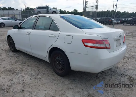 2011 Toyota Camry из США, поврежденный, VIN 4T1BF3EK7BU749615